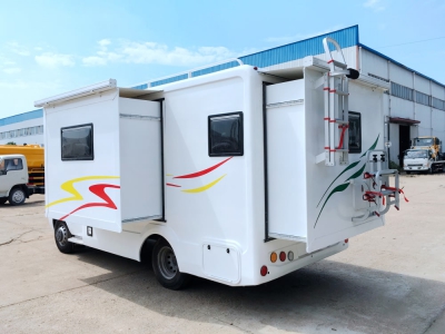 依維柯寶迪C型房車 雙拓展倉 依維柯寶迪C型房車 雙拓展倉