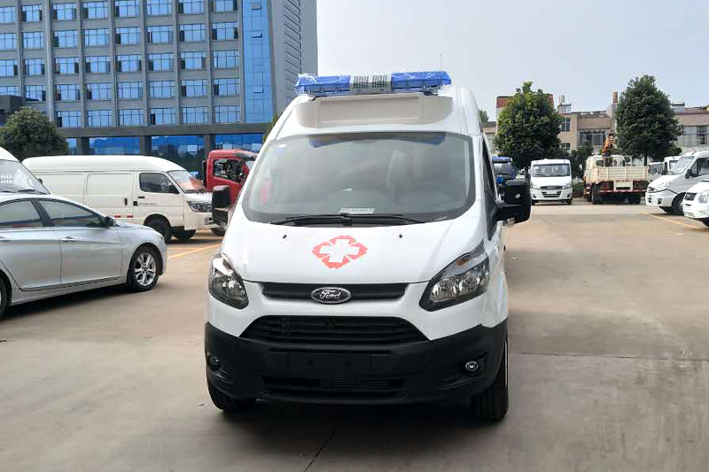 新全順短軸汽油救護(hù)車(chē) 新全順短軸汽油救護(hù)車(chē)
