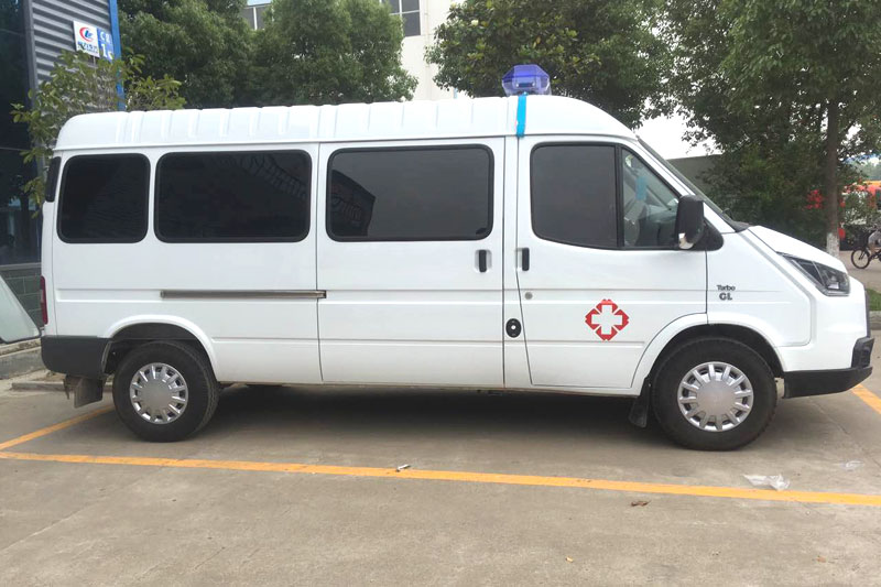 特順長軸柴油救護車 特順長軸柴油救護車