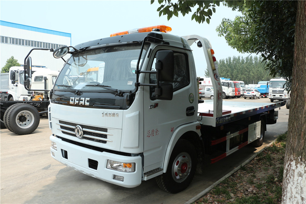 東風大多利卡黃牌一拖二清障車 東風大多利卡黃牌一拖二清障車