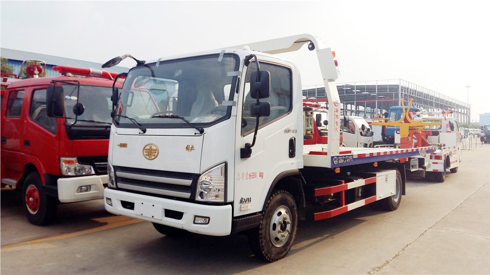 解放一拖二清障車 解放一拖二清障車