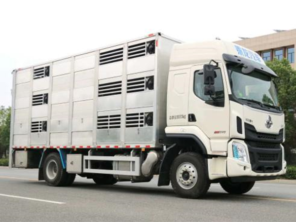 柳汽國六9.6米畜禽運輸車 柳汽國六9.6米畜禽運輸車