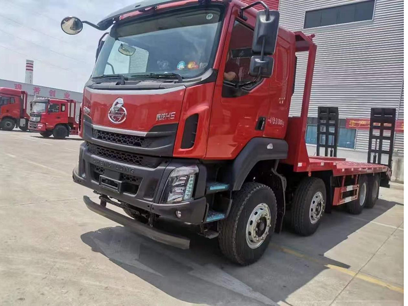 國(guó)六東風(fēng)柳汽前四后八平板運(yùn)輸車 國(guó)六東風(fēng)柳汽前四后八平板運(yùn)輸車