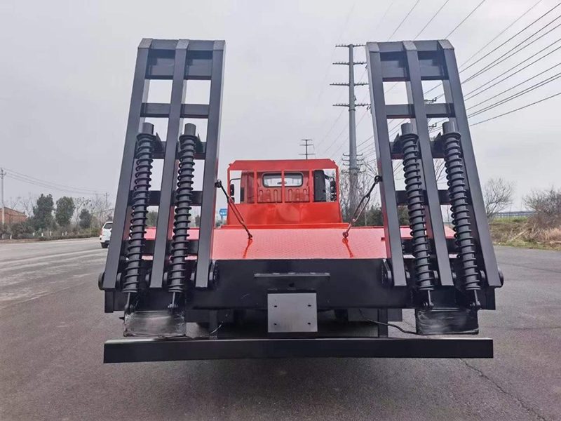 國六福田小三軸平板運(yùn)輸車 國六福田小三軸平板運(yùn)輸車