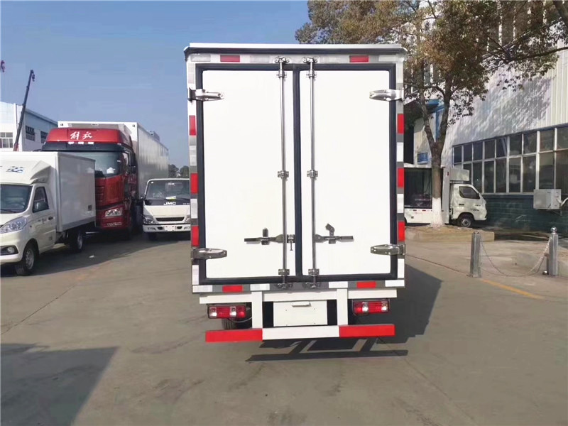 國(guó)六 長(zhǎng)安跨越王3米冷藏車 國(guó)六 長(zhǎng)安跨越王3米冷藏車