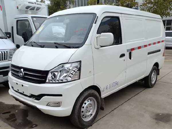 國六 重慶長安V3面包冷藏車 國六 重慶長安V3面包冷藏車