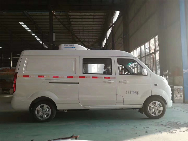 國(guó)六 金杯雙排面包冷藏車 國(guó)六 金杯雙排面包冷藏車