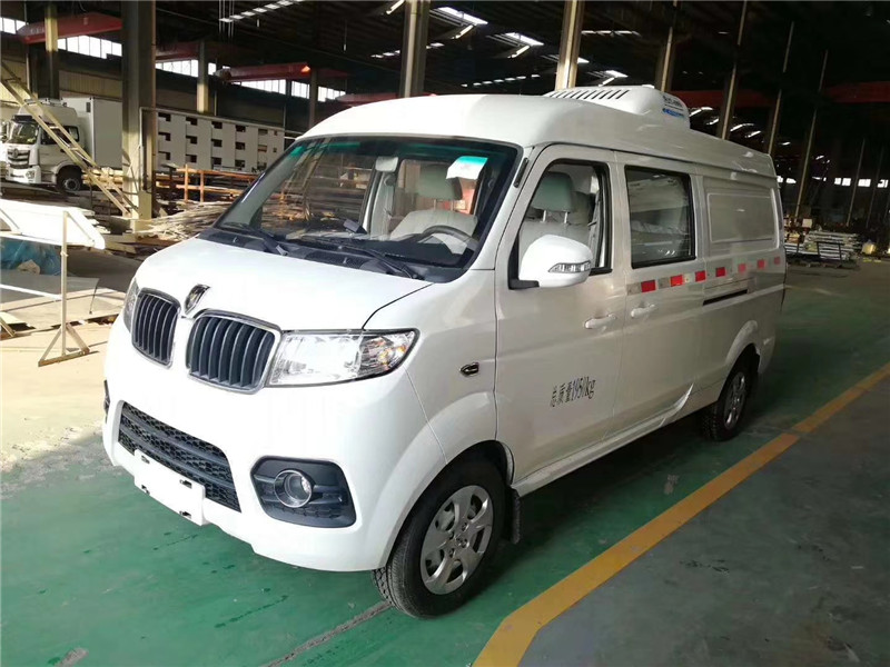 國(guó)六 金杯雙排面包冷藏車 國(guó)六 金杯雙排面包冷藏車