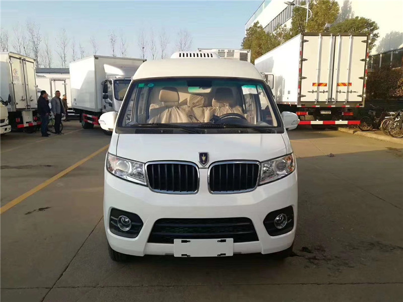 國(guó)六 金杯雙排面包冷藏車 國(guó)六 金杯雙排面包冷藏車