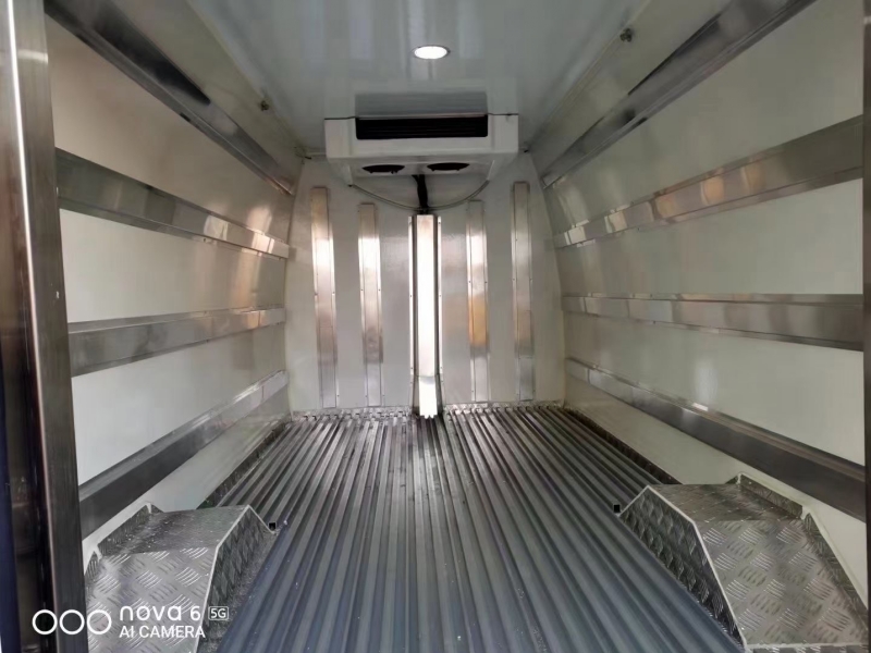 國(guó)六上汽大通面包冷藏車 國(guó)六上汽大通面包冷藏車