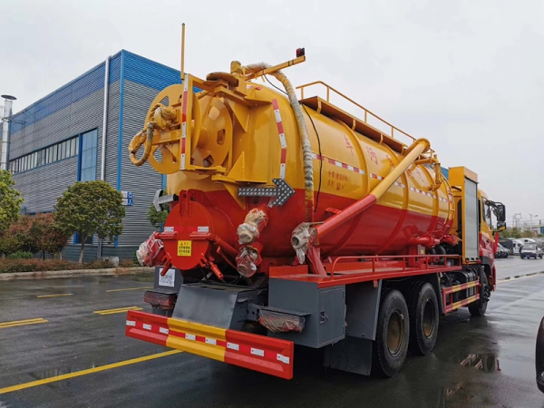 東風天龍23方 清洗吸污車 東風天龍23方 清洗吸污車