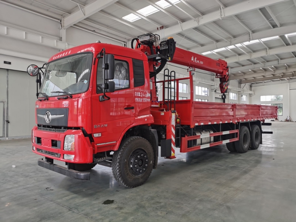 國六東風(fēng)暢行D3V后雙橋程力12噸吊機 國六東風(fēng)暢行D3V后雙橋程力12噸吊機