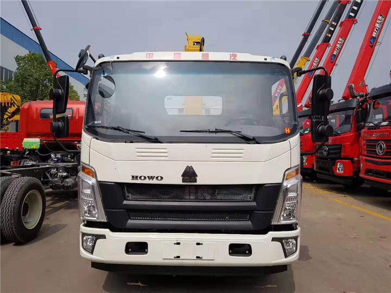 重汽徐工4噸隨車吊 重汽徐工4噸隨車吊