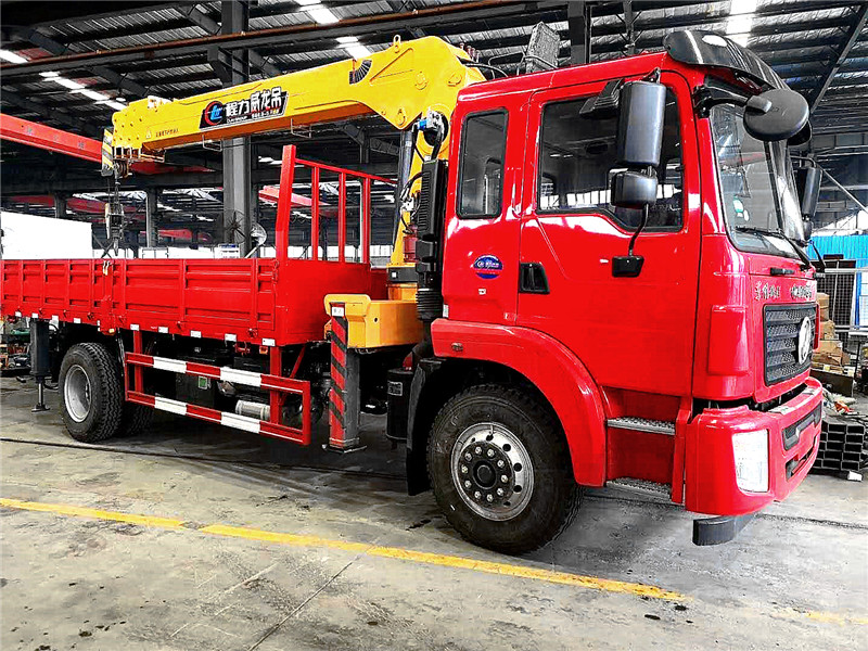 東風錦程單橋8噸隨車吊 東風錦程單橋8噸隨車吊