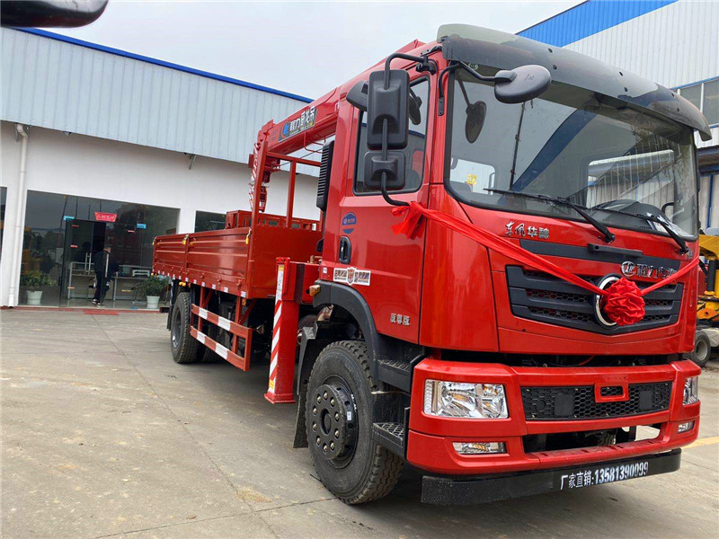 8噸隨車吊哪里買 8噸隨車吊哪里買