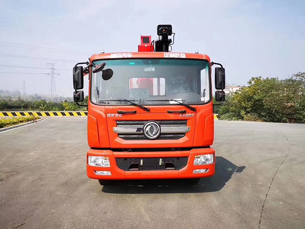 東風多利卡D9國六玉柴200馬力隨車吊專用底盤 東風多利卡D9國六玉柴200馬力隨車吊專用底盤