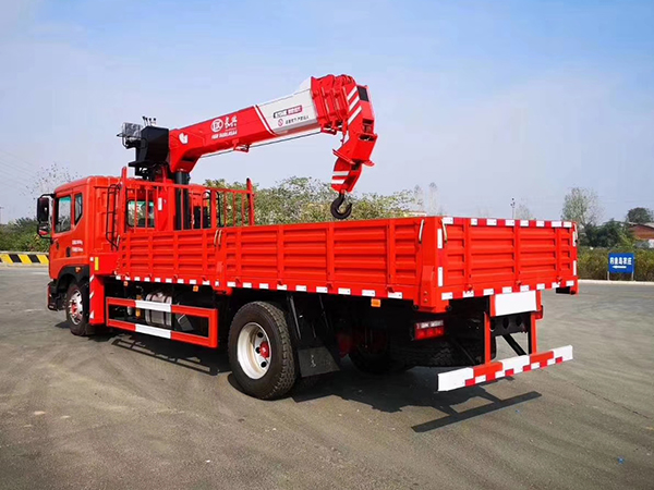 東風多利卡D9國六玉柴200馬力隨車吊專用底盤 東風多利卡D9國六玉柴200馬力隨車吊專用底盤