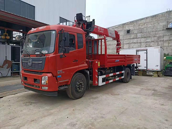 東風(fēng)天錦國六單橋隨車吊,上裝8噸各類吊機(jī) 東風(fēng)天錦國六單橋隨車吊,上裝8噸各類吊機(jī)