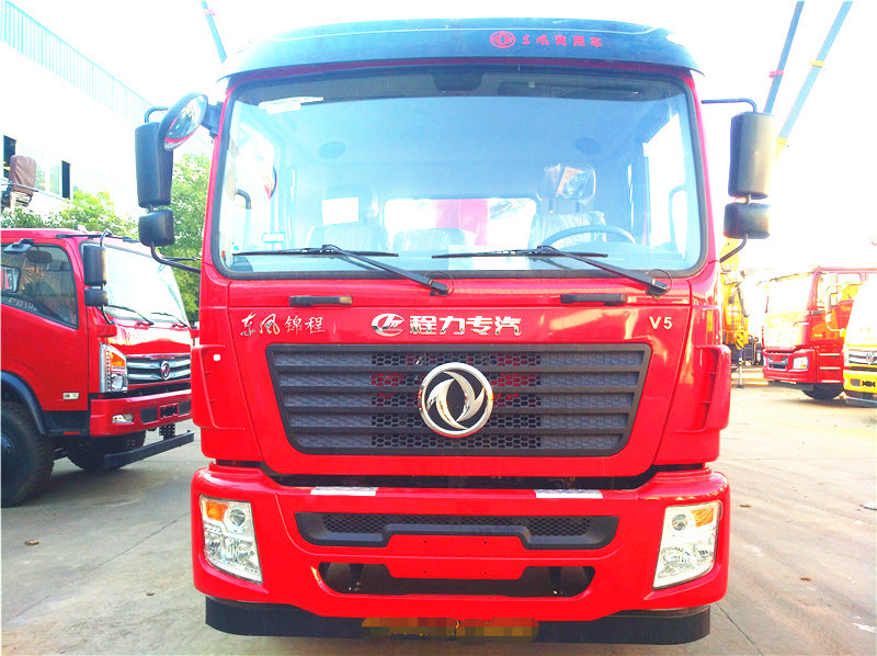 東風錦程后八輪隨車吊三一吊機 東風錦程后八輪隨車吊三一吊機