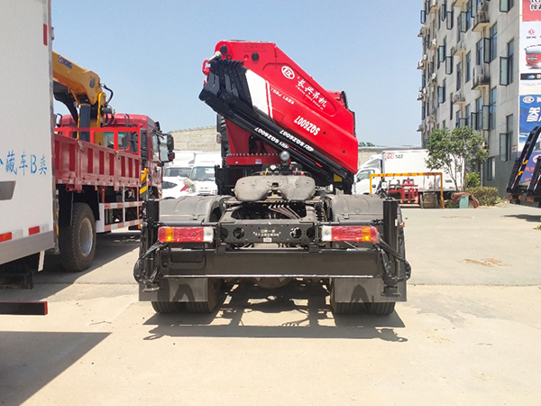 國六解放J6P隨車吊牽引車 國六解放J6P隨車吊牽引車