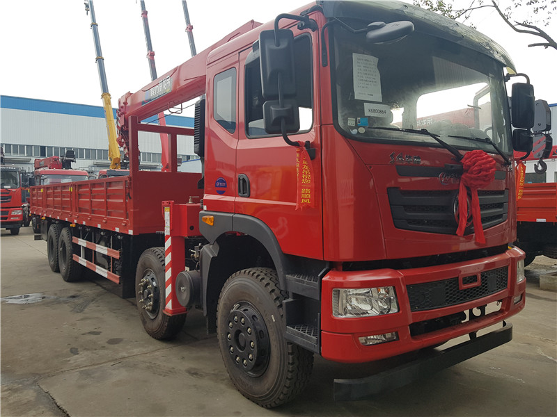 東風(fēng)14噸隨車吊 東風(fēng)14噸隨車吊